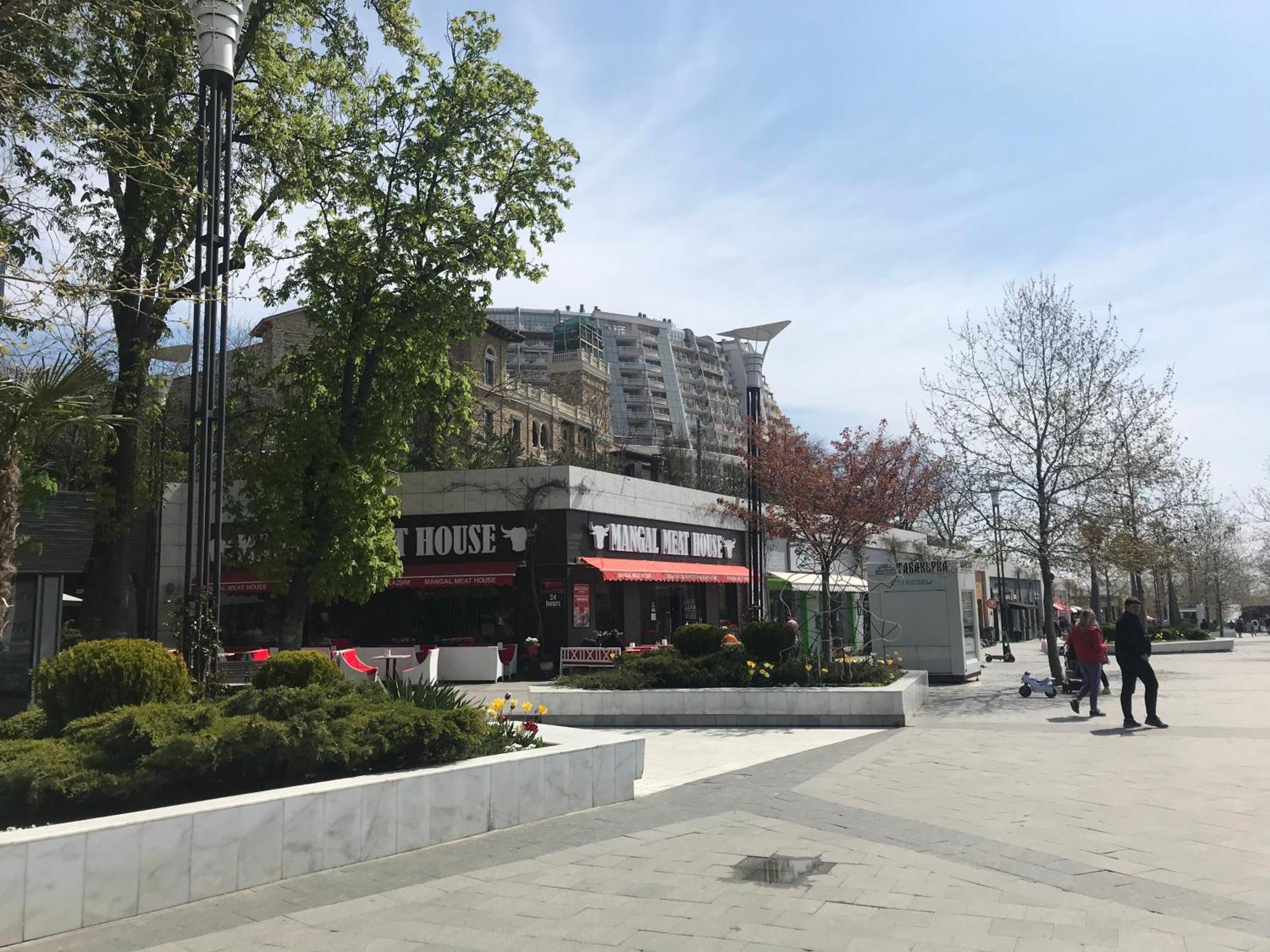 аркадийский дворец. санрайз Apartment Odessa
