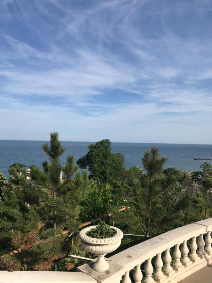 Apartment аркадийский дворец. санрайз Odessa